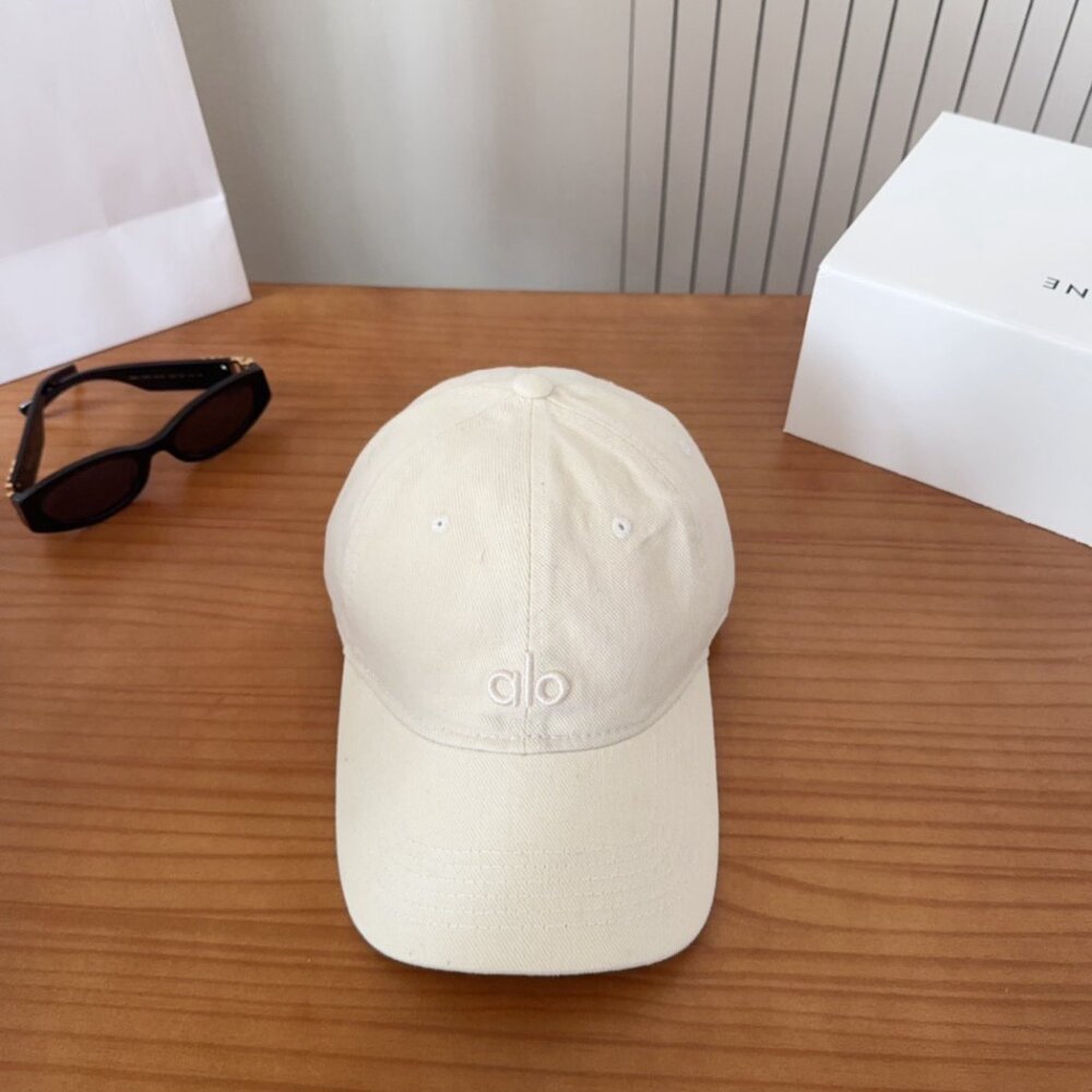 ALO Yoga White Cap